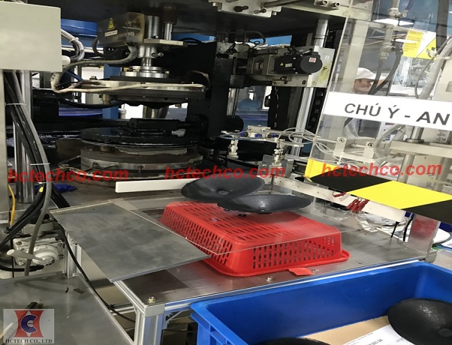 Bàn giao bơm hút chân không vòng nước cho công ty Mogami Việt Nam
