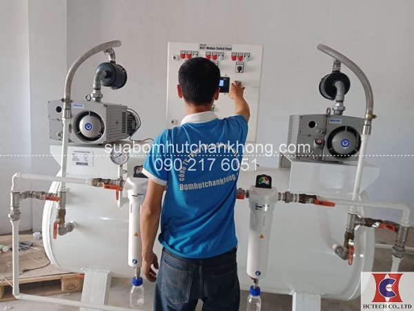 ky thuat vien hctech ban giao he thong bom chan khong benh vien nhi thai binh