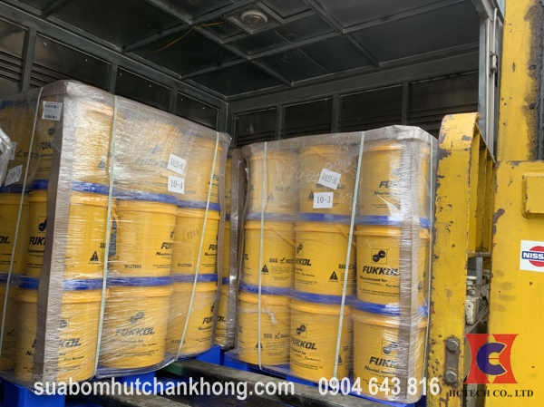 Dầu chân không Vacco 100 chính hãng tại HCTECH