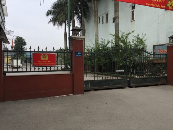 hctech ban giao bom hut chan khong becker dvt 3 140 cho khach hang