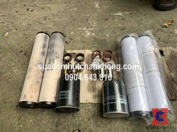Các phụ kiện cũ và phụ kiện mới sửa chữa