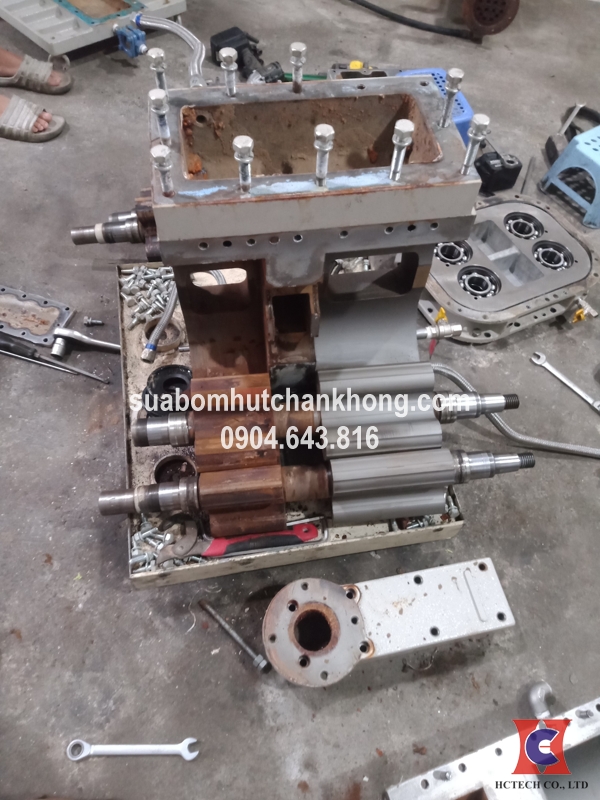 Bơm lâu không bảo dưỡng, bị bẩn và rỉ sét